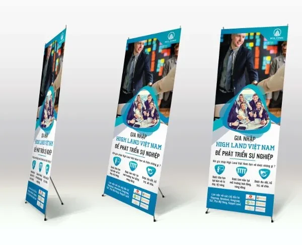 In standee In standee 1