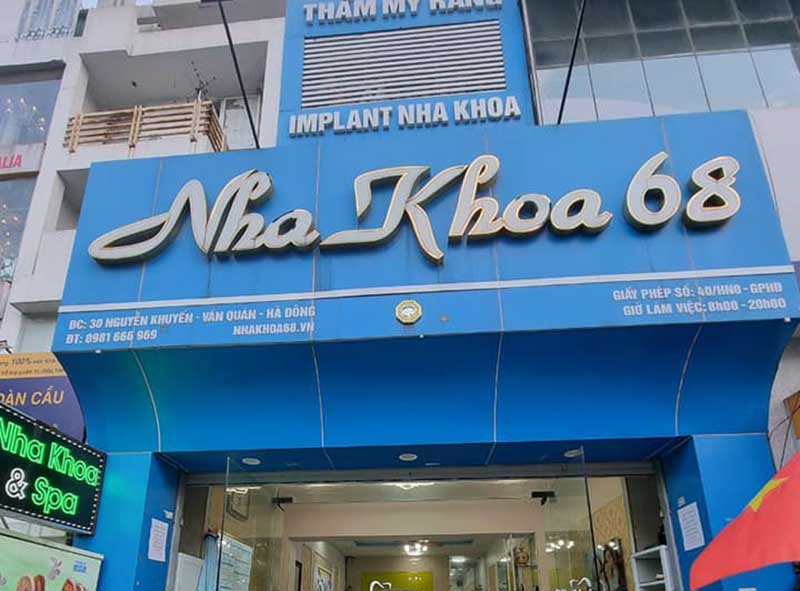 Cửa Hàng In Ấn Quảng Cáo Pro còn cung cấp dịch vụ thiết kế – thi công bảng hiệu quảng cáo trọn gói, nhằm đáp ứng nhu cầu nhận diện thương hiệu, quảng bá trực diện tại điểm bán