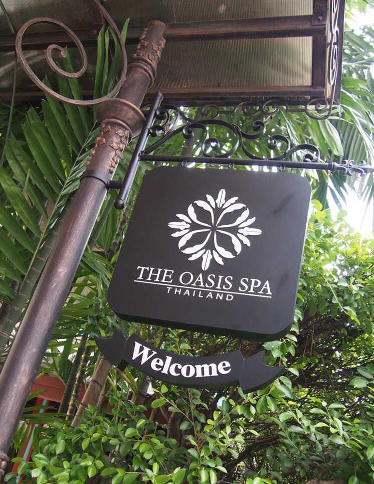 Bí Quyết Chọn Biển Vẫy Spa Phù Hợp Với Phong Cách Của Bạn? Bí Quyết Chọn Biển Vẫy Spa Phù Hợp Với Phong Cách Của Bạn