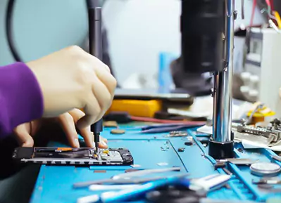 Bật Mí Cách Tìm Đơn Vị Sửa Laptop Uy Tín - Không Còn Lo Hỏng Máy! Bí Quyết Chọn Đơn Vị Sửa Laptop Uy Tín Chuyên Nghiệp