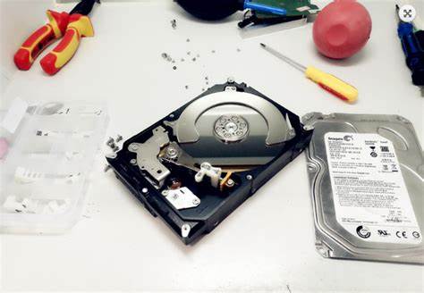 Mẹo Cứu Dữ Liệu HDD An Toàn Nhất: Giải Cứu Thông Tin Quan Trọng Của Bạn Các Phương Pháp Cứu Dữ Liệu HDD An Toàn Và Hiệu Quả