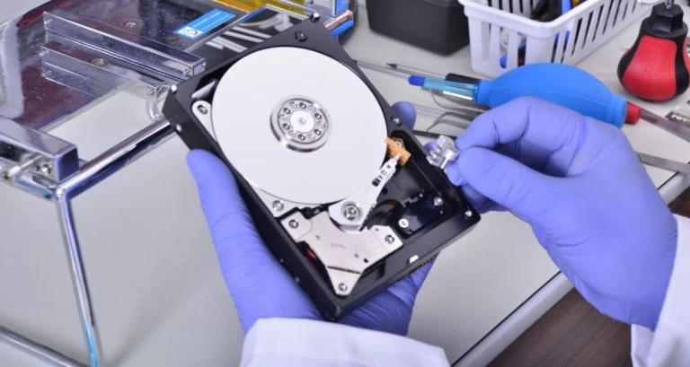 Mẹo Cứu Dữ Liệu HDD An Toàn Nhất: Giải Cứu Thông Tin Quan Trọng Của Bạn Cứu Dữ Liệu HDD