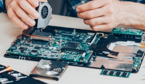 Sửa Laptop Giá Sinh Viên Tại TPHCM Giải Pháp Sửa Laptop Giá Sinh Viên Chuyên Nghiệp