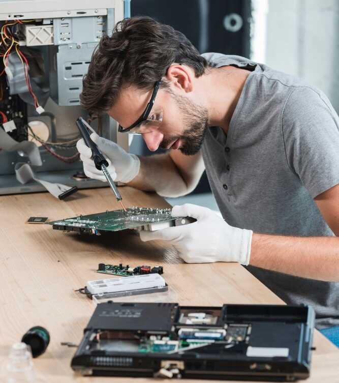 Lời Khuyên Chọn Trung Tâm Sửa Laptop Uy Tín