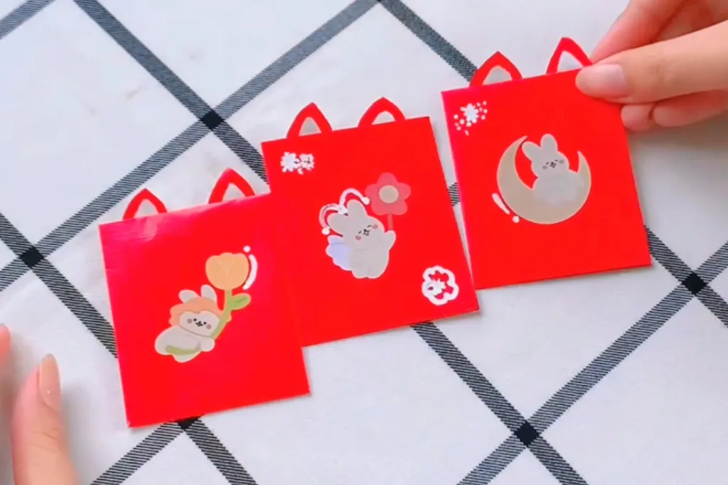 Học Ngay 11 Cách Trang Trí Bao Lì Xì Ấn Tượng Tặng Người Thân Mau Trang Tri Bao Li Xi An Tuong Tang Nguoi Than 20
