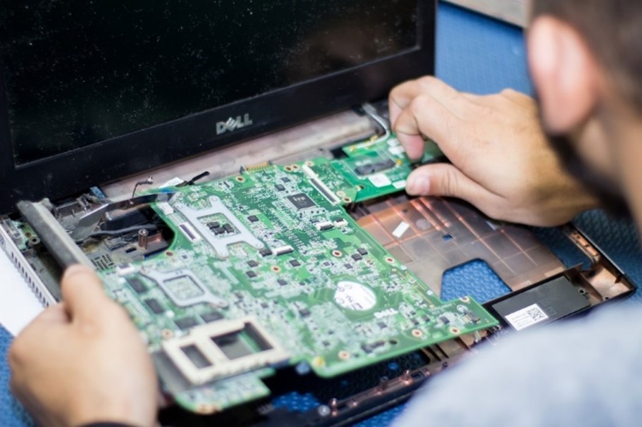 Giải Đáp: Sửa Laptop Ở Đâu TPHCM Hiệu Quả Và Tin Cậy Nhất Năm 2024 Top 5 Địa Điểm Sửa Laptop Đáng Tin Cậy Tại TPHCM