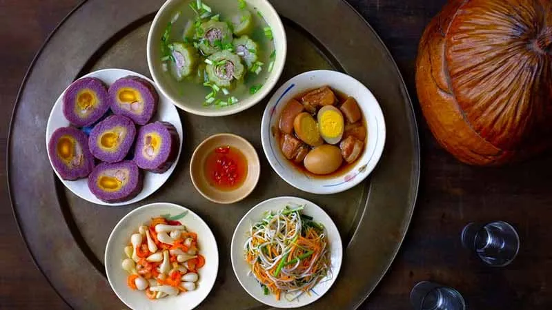 Tuyen chon 60 hinh anh tet dep 2025 nhin la thay tet ngay 23
