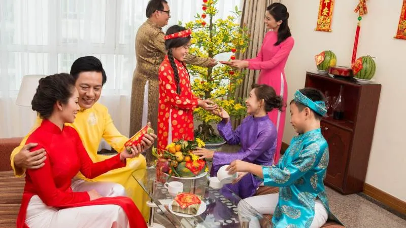 Tuyen chon 60 hinh anh tet dep 2025 nhin la thay tet ngay 6