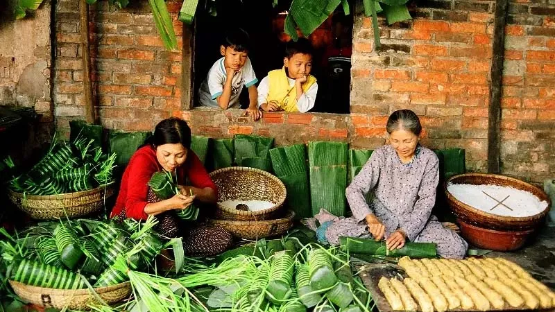 Tuyen chon 60 hinh anh tet dep 2025 nhin la thay tet ngay 9