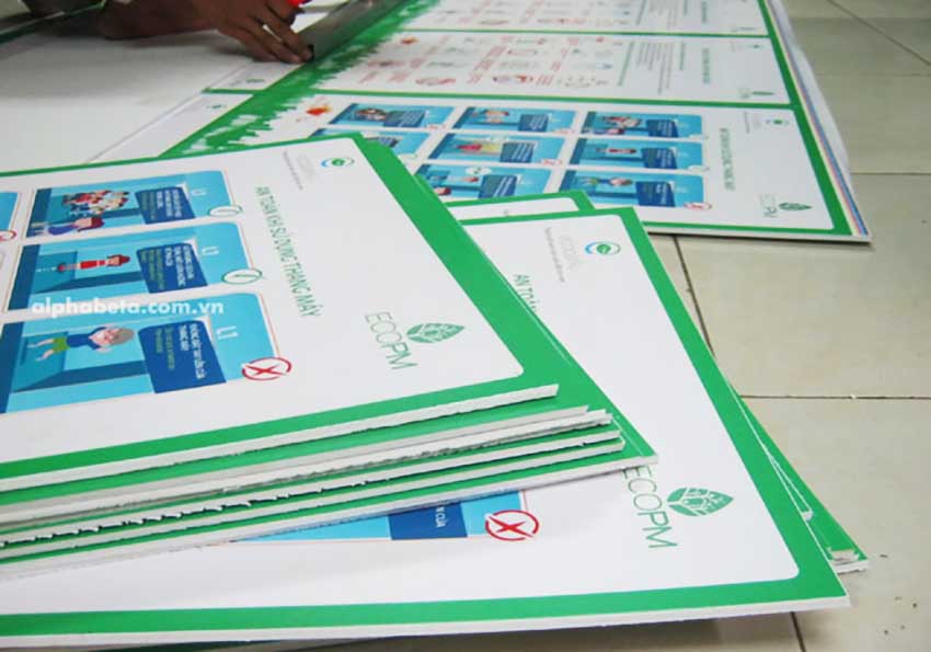Chất liệu Formex, về cơ bản, là một loại nhựa PVC được nén lại ở nhiệt độ cao