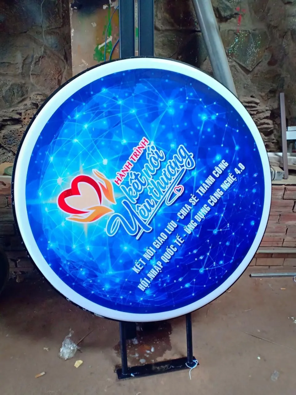 Bảng hiệu hộp đèn