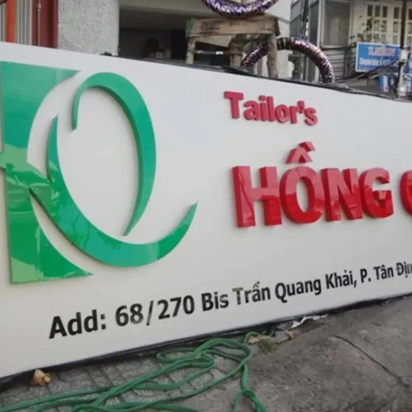 Bảng hiệu mica Nếu bạn đang tìm kiếm dịch vụ làm bảng hiệu mica chuyên nghiệp, Cửa Hàng In Ấn Quảng Cáo Pro là lựa chọn lý tưởng