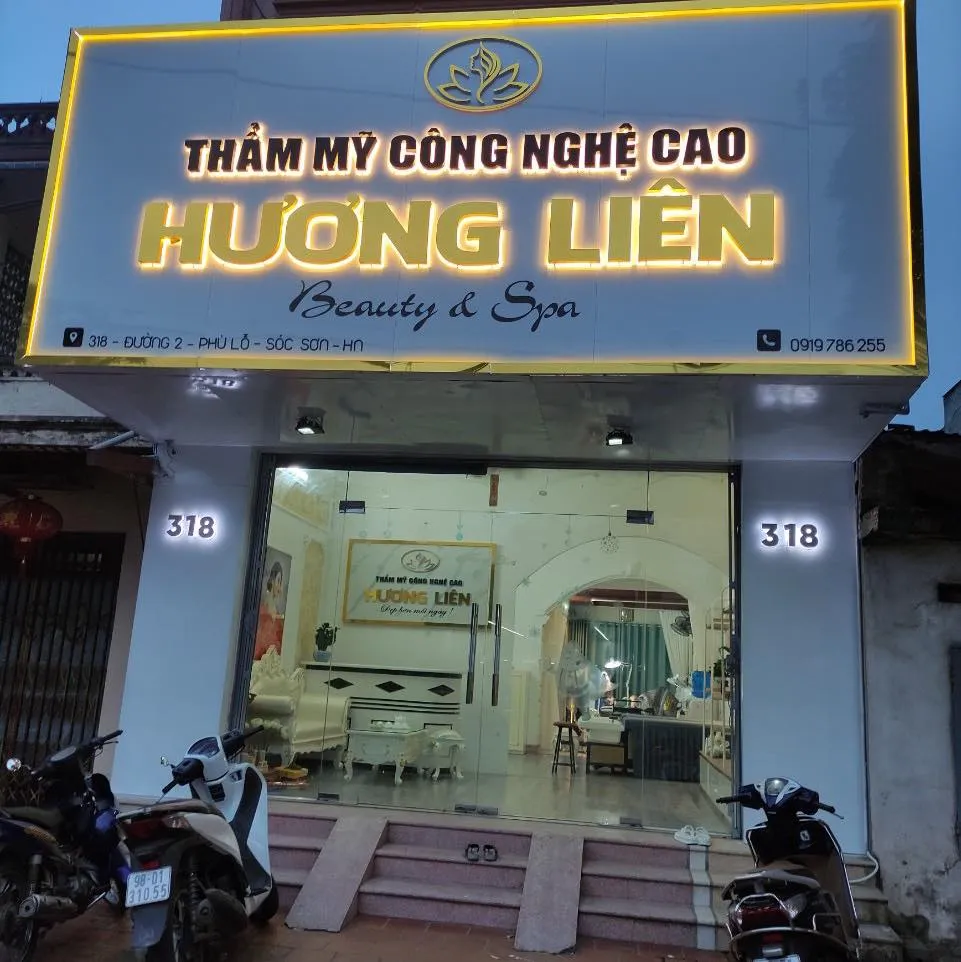 Bảng hiệu mica
