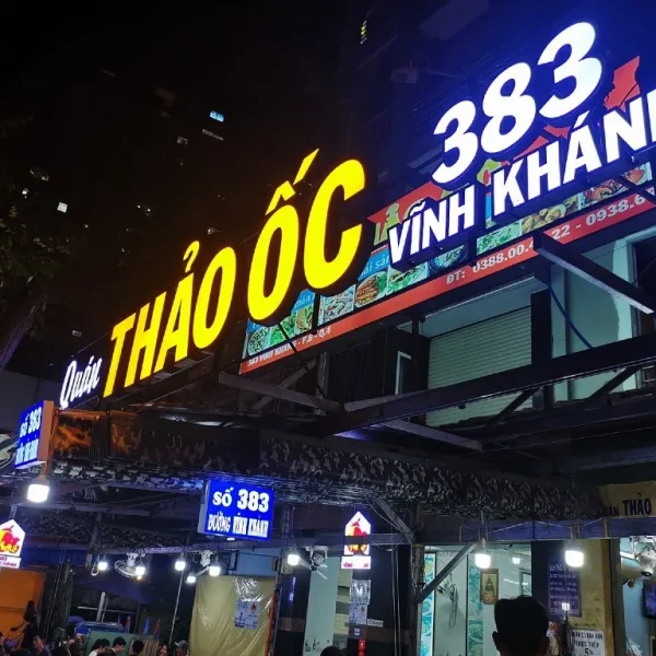 Bảng hiệu mica Bảng hiệu mica chữ nổi tạo ấn tượng mạnh mẽ với thiết kế 3D, nổi bật và thu hút ánh nhìn