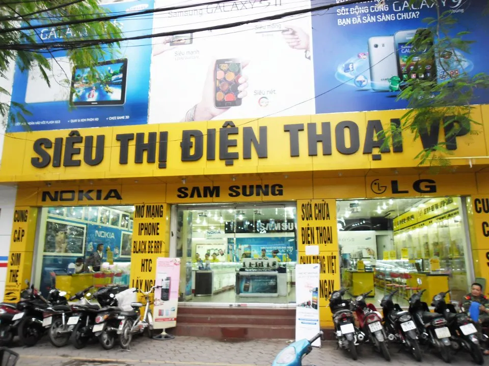15+ Mẫu Biển Quảng Cáo Điện Thoại Cho Cửa Hàng Nhỏ - Đẹp & Tiết Kiệm 2025 Mau Bien Quang Cao Dien Thoai Cho Cua Hang Nho04