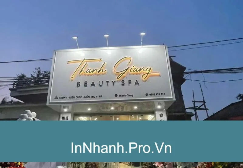Mau bien spa dep sang trong thu hut khach hang01