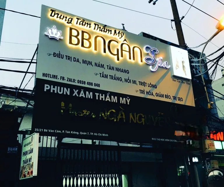 Bảng Hiệu LED Tạo một bảng hiệu đèn LED không chỉ là lắp ráp đèn và chữ, mà còn là nghệ thuật kết hợp sáng tạo, công nghệ và chiến lược quảng cáo