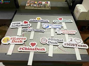 50 Mẫu Hashtag Cầm Tay Sự Kiện Đẹp Giúp "Bùng Nổ" Ảnh Check-in! Hashtag Cam Tay Su Kien 2 innhanh.pro .vn004