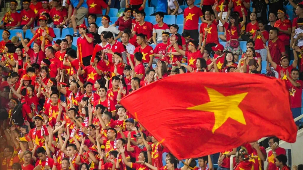 90+ Hình ảnh lá cờ Việt Nam: Rực Rỡ Niềm Tự Hào, Ấn Tượng Sâu Sắc! hinh anh la co Viet Nam innhanh.pro .vn79