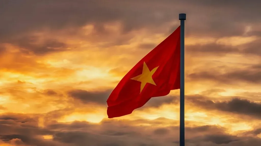 90+ Hình ảnh lá cờ Việt Nam: Rực Rỡ Niềm Tự Hào, Ấn Tượng Sâu Sắc! hinh anh la co Viet Nam innhanh.pro .vn82