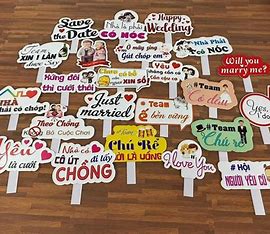 Tuyển Tập 40+ Mẫu Hashtag Cầm Tay Đẹp Mê Ly Cho Sự Kiện, Dịp Lễ mau hashtag cam tay innhanh.pro .vn16