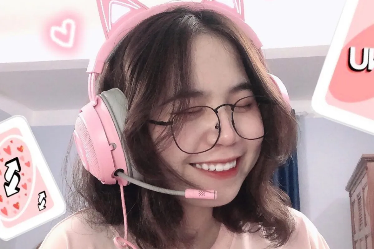 Nếu bạn là một fan của cộng đồng game thủ Việt Nam, đặc biệt là những tựa game như Minecraft hay Mini World, chắc chắn cái tên Mèo Simmy không còn xa lạ