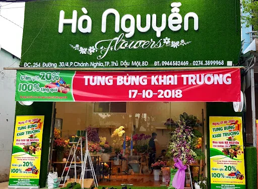 Biển Quảng Cáo Shop Hoa Mica Hồng LED Trắng Bang gia lam bien quang cao shop hoa cua Quang Cao 24h duoc xay dung dua tren nhieu yeu to
