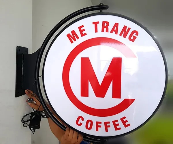 Biển Vẫy Trên Cao Alu Khung Sắt LED