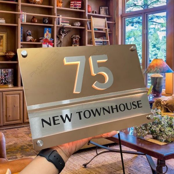 Biển Số Nhà Mica Trắng In UV Bien so nha Bang so nha 12