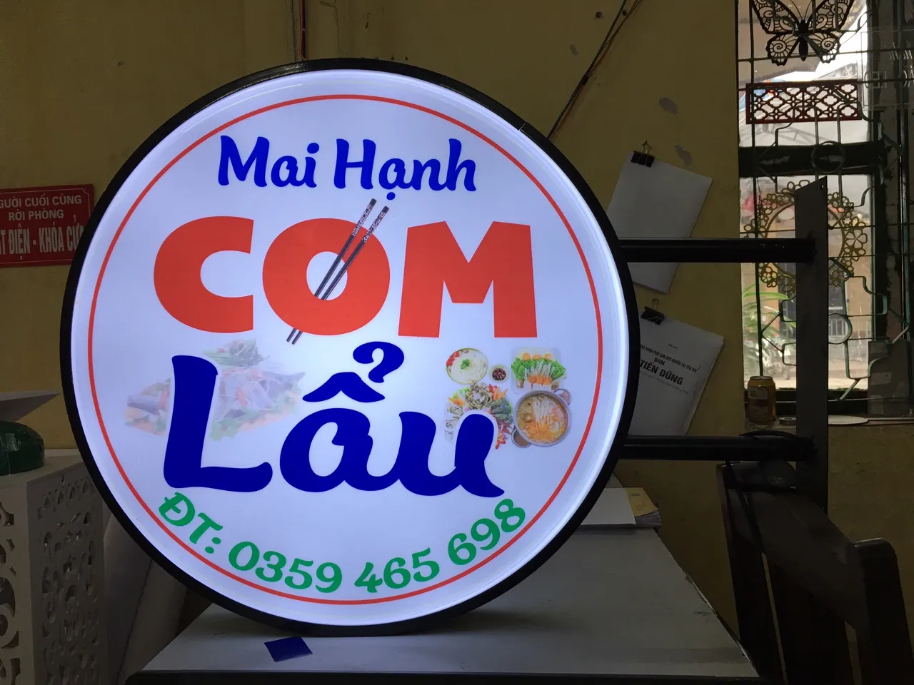 Biển Vẫy Hút Nổi Mica LED 3D Hai Mặt 80x60cm Bien vay hut noi se tao ra hieu ung anh sang lap lanh chuyen dong lien tuc nhu dang vay goi khach hang