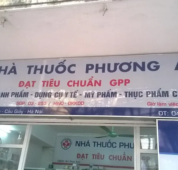 Bảng Hiệu Nhà Thuốc Mica Xanh Lá LED Trắng Cac mau bang hieu nha thuoc nay thuong mang den cam giac dang tin cay chuyen nghiep va gan gui 2