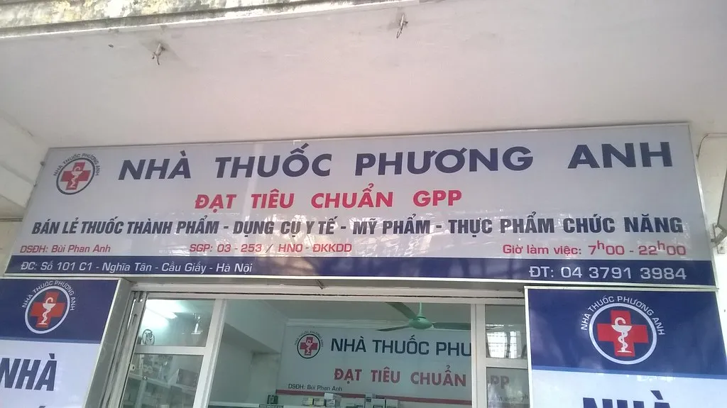 Bảng Hiệu Nhà Thuốc Mica Xanh Lá LED Trắng Cac mau bang hieu nha thuoc nay thuong mang den cam giac dang tin cay chuyen nghiep va gan gui 2