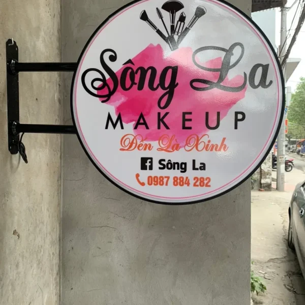 Biển Vẫy Mica LED RGB Đổi Màu Cac mau bien vay quang cao dep 2