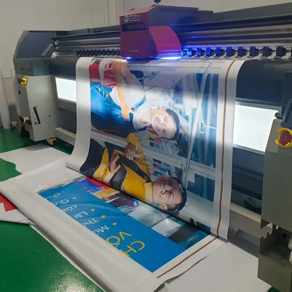 Bạt Hiflex Trắng In UV Chống Nước Cac mau in bat khong gan dep va ung dung thuc te 2