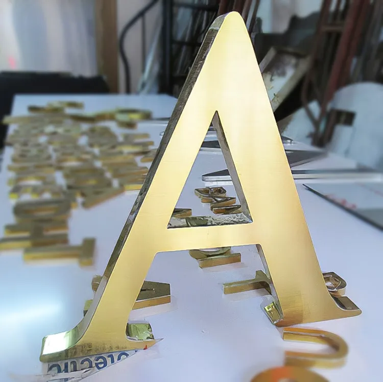 Chữ Inox 304 Mạ Vàng Titanium Dày 2mm Chu inox ma vang guong la lua chon hang dau cho nhung ai yeu thich ve dep hien dai va sang trong