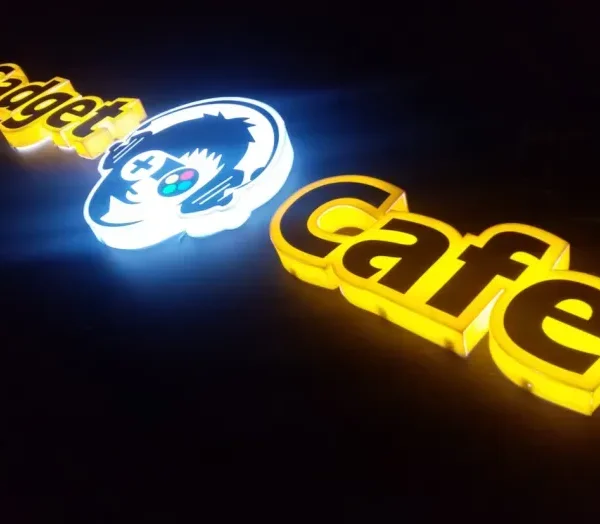 Chữ Nổi Formex Trắng Dày 10mm Cao 40cm Chu noi hat chan la loai bien hieu tao hieu ung anh sang phia sau chu