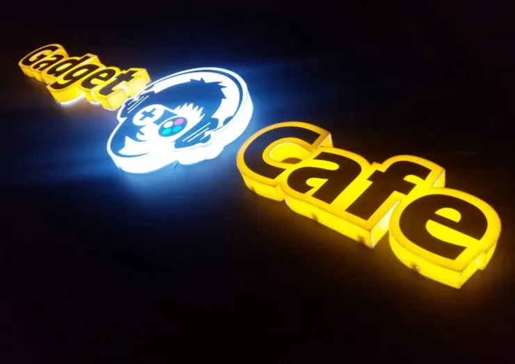 Chữ Nổi Formex Trắng Dày 10mm Cao 40cm Chu noi hat chan la loai bien hieu tao hieu ung anh sang phia sau chu