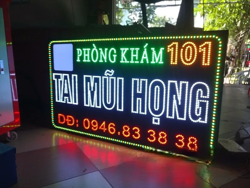 Biển LED Quảng Cáo Mica RGB Viền Inox 150x80cm Dich vu lam bien led quang cao lay lien Giai phap nhanh chong cho doanh nghiep