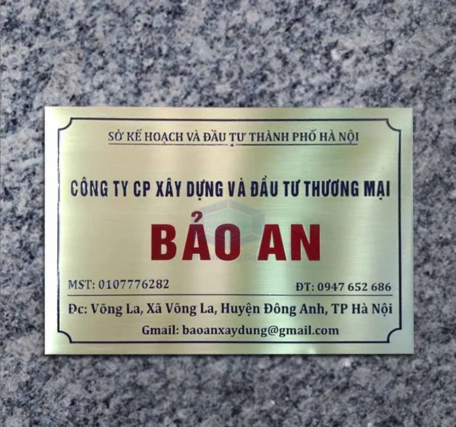 Biển Tên Công Ty Inox Hắt Sáng Dich vu lam bien ten cong ty gia re tai TPHCM