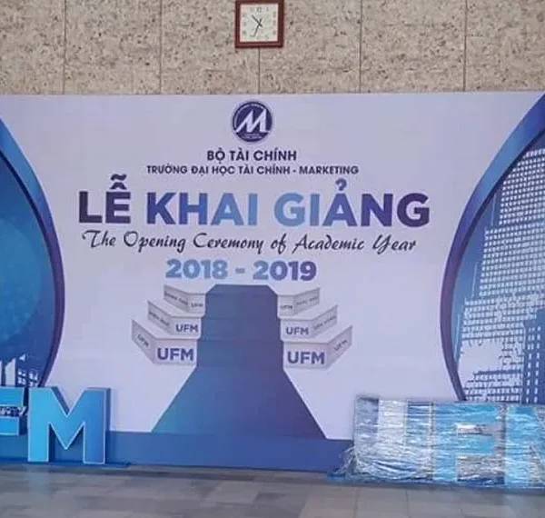 Phông Bạt Hiflex Xanh In Kỹ Thuật Số