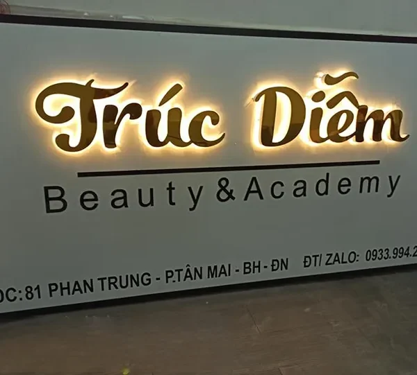 Chữ Nổi Inox LED Hắt Sáng Vàng Chân 15cm Cao 60cm Mau Chu Noi Led Hat Sang Chan dep nhat 2025 tai Quang Cao 24h