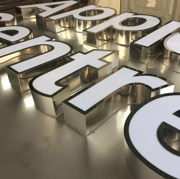 Chữ Inox 304 Mặt Mica Đỏ Dày 3mm 40cm Mau chu inox mat mica dep 3