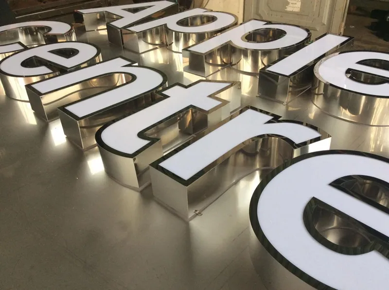 Chữ Inox 304 Mặt Mica Đỏ Dày 3mm 40cm Mau chu inox mat mica dep 3