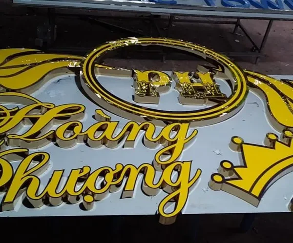 Chữ Nổi Formex Trắng Dày 10mm Cao 40cm Mau chu noi dep tai Quang Cao 24h 2