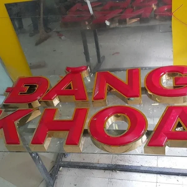 Chữ Nổi Formex Trắng Dày 10mm Cao 40cm Mau chu noi dep tai Quang Cao 24h 4