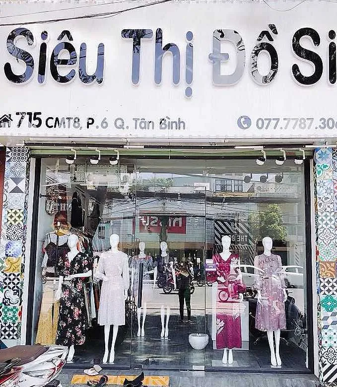 Biển Quảng Cáo Thời Trang Alu Đen LED Viền Mot mau bien quang cao shop thoi trang dep voi thiet ke bat mat se thu hut su chu y cua nguoi di duong