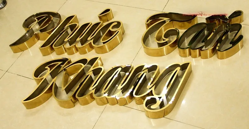 Chữ Nổi Formex Trắng Dày 10mm Cao 40cm Quang Cao 24h cung cap bang gia lam chu noi minh bach va canh tranh