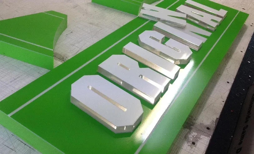 Chữ Alu Composite Xanh Dương 3mm 30cm Quang Cao 24h tu hao mang den quy trinh lam chu alu chuyen nghiep