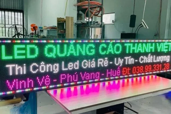 Biển LED Chữ Chạy Ma Trận Đỏ P10 200x40cm Quy trinh lam bien led chu chay chuyen nghiep tai Quang Cao 24H
