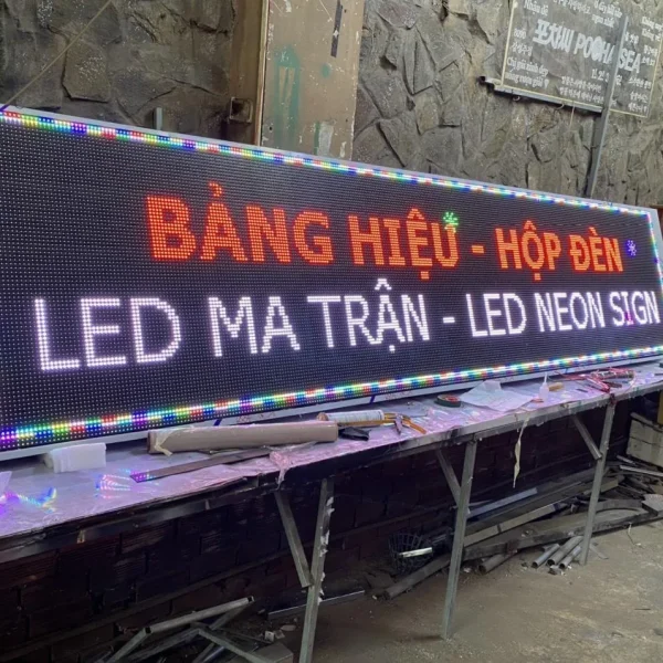 Tong quan ve bien led ma tran 3 mau va ung dung trong quang cao